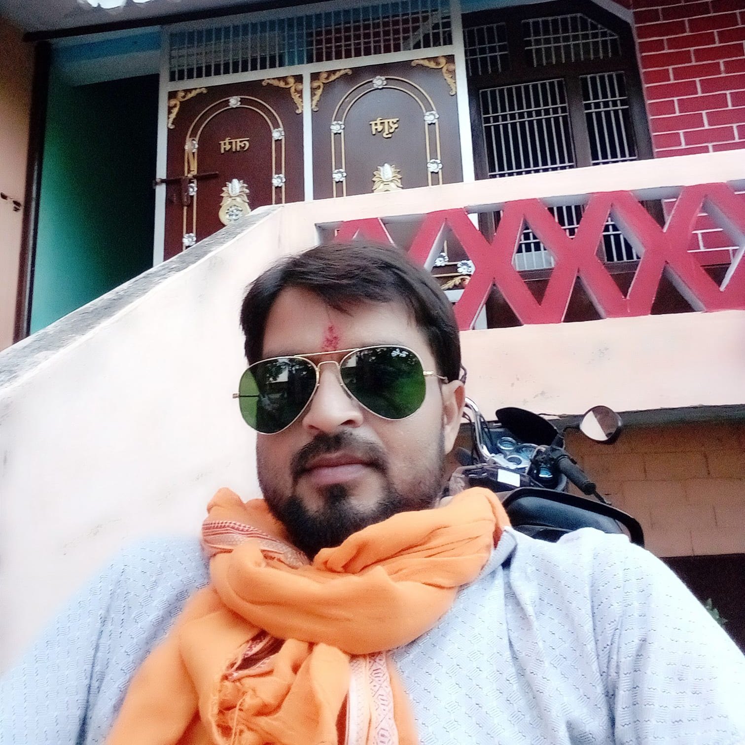 papa-trending-viral-facebook-nonfollower-video-manish-k-pandey