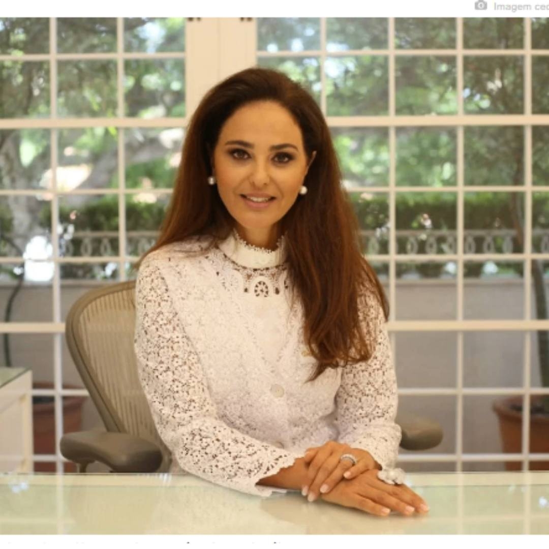 Dra Ana Paula