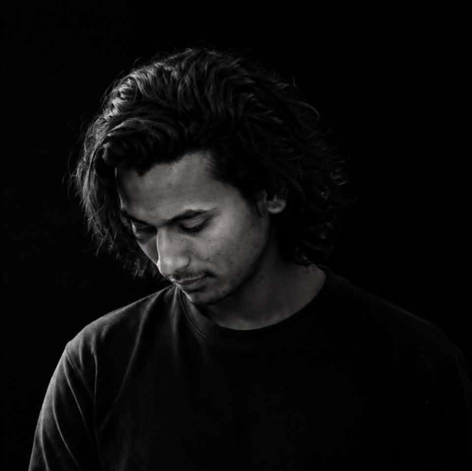 Narayan Vishwo