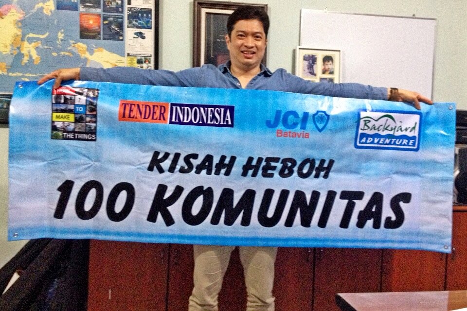 Kisah Heboh 100 Komunitas