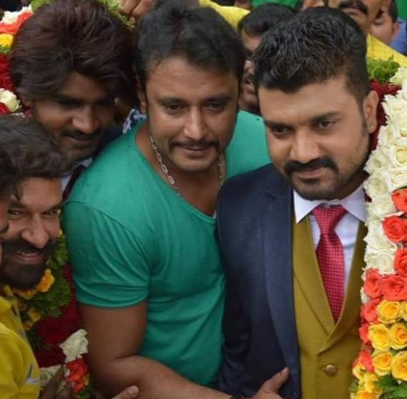 Darshan fans