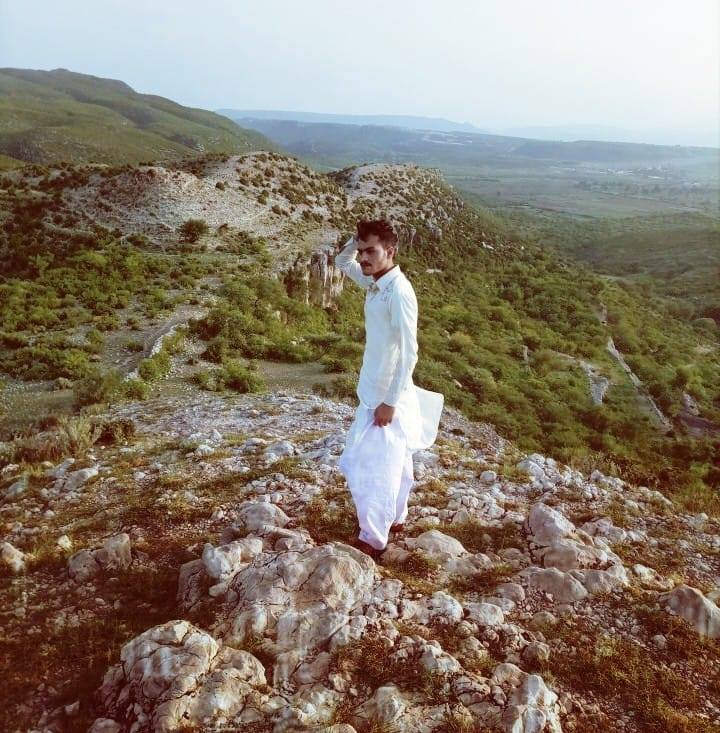 Saqlain mailk