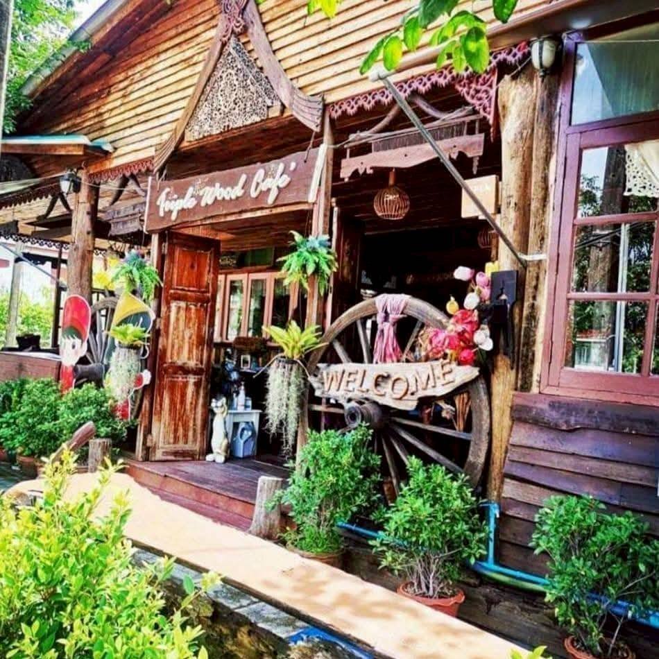 Triple wood cafeเสรีไท57แยก71 | Bueng Kum