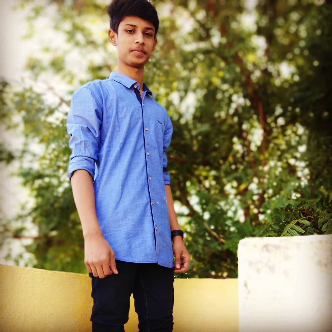 Manesh
