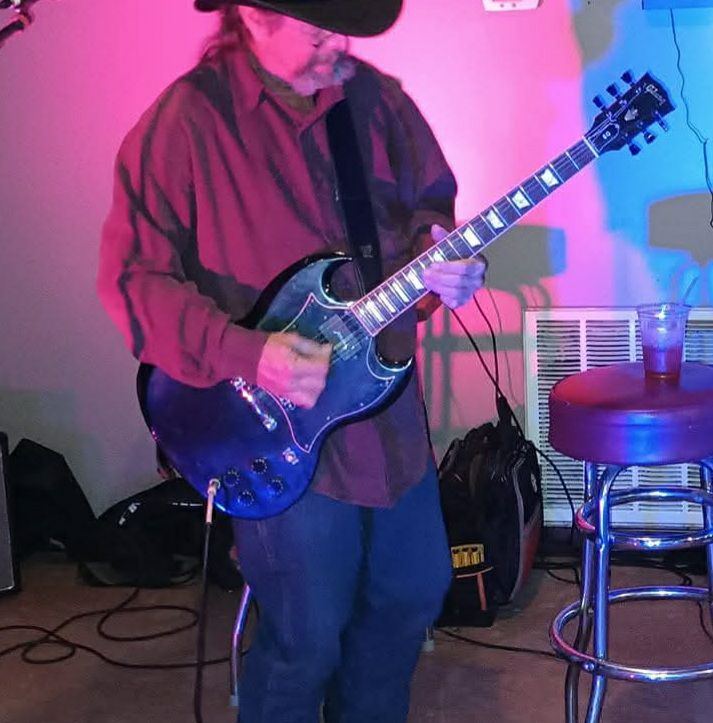 Setting the guitar tone knob on 10... - Master Guitar Academy | Facebook
