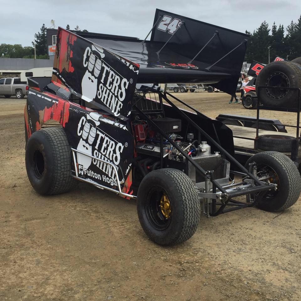 Cooters shine Motorsports