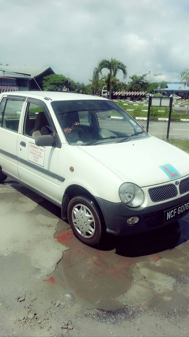 Akademi Memandu COTT