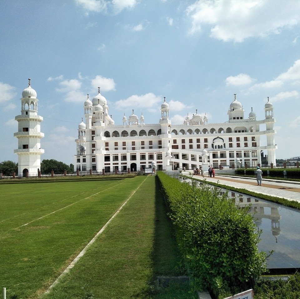 Darbar Shri Guru Granth Sahib Ji Partab pura
