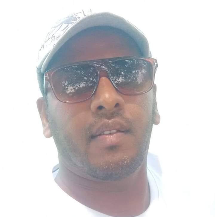 මා ගාව ඉන්නයි කීවේ හැර මෝඩකම් 🫢 . #sithmidevindi #foryoupage # ...