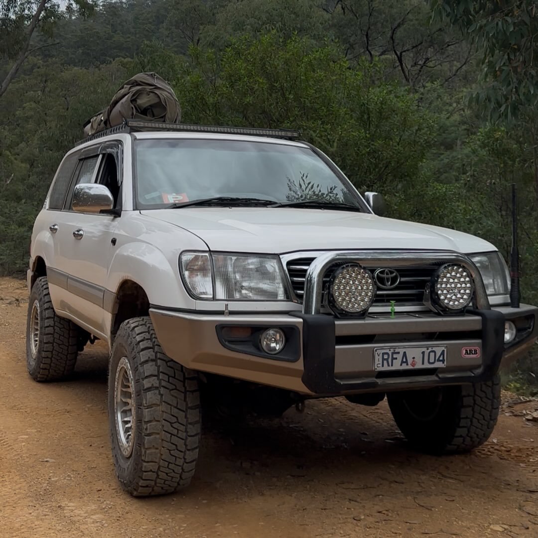 100/105 Series Landcruiser How To & DIY Tips | leak on rood under ...