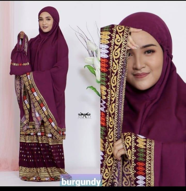 Oshin hijab - Ketiga : Hendaknya pakaian atau hijab yang dikenakan ...