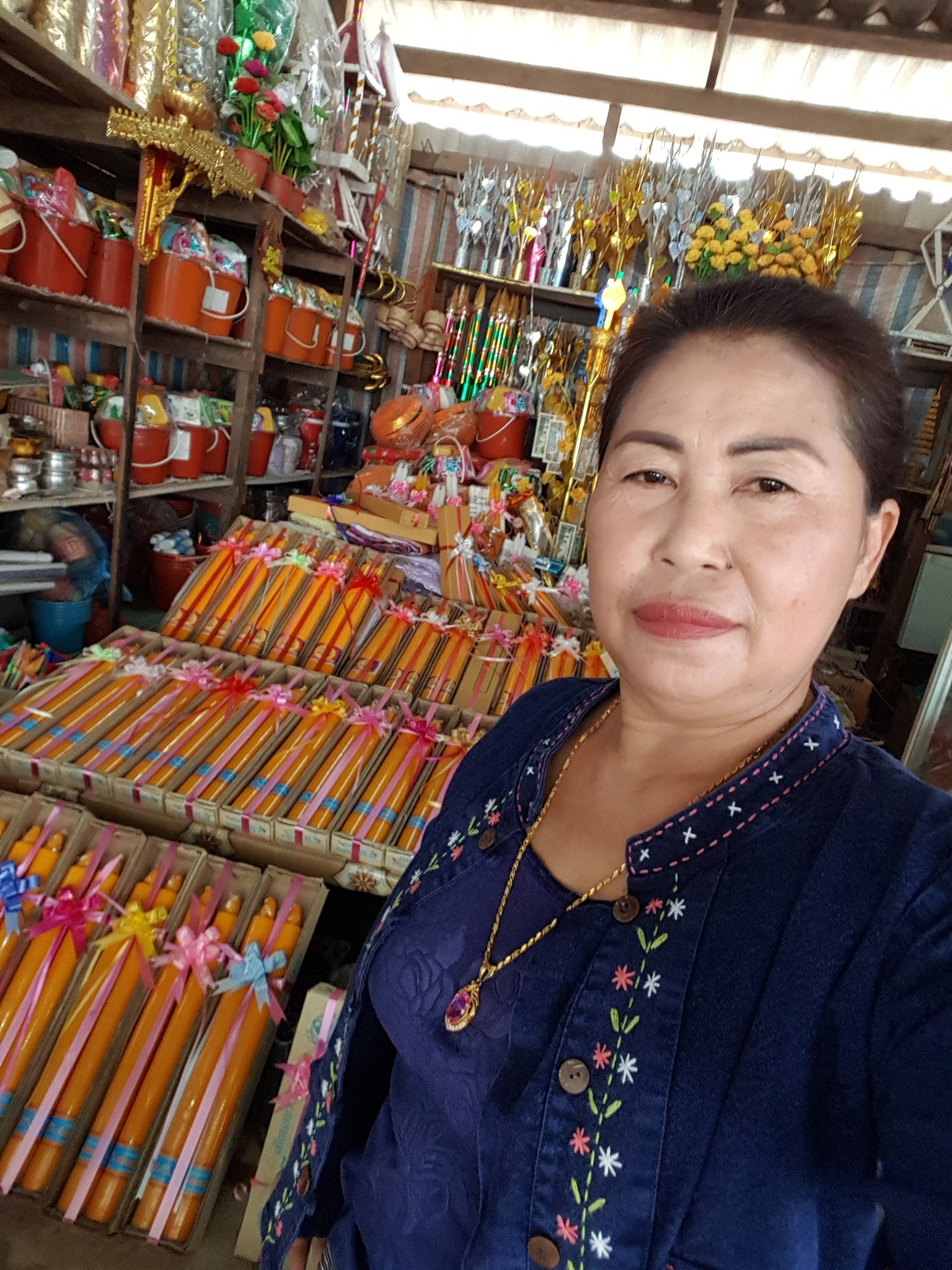 ເຄື່ອງກອງບຸນ-ສັງຄະທານ ແມ່ບຸນແຖວ | Ban Lak (20)