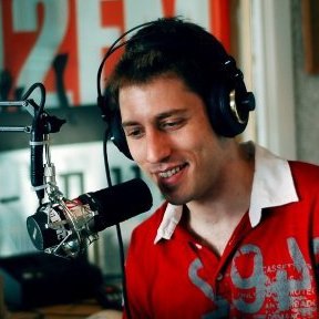 Yossi Erdman - Voiceovers for TV and Radio קריינות לטלויזיה ורדיו