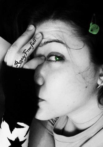 RoxyFreefall on deviantART