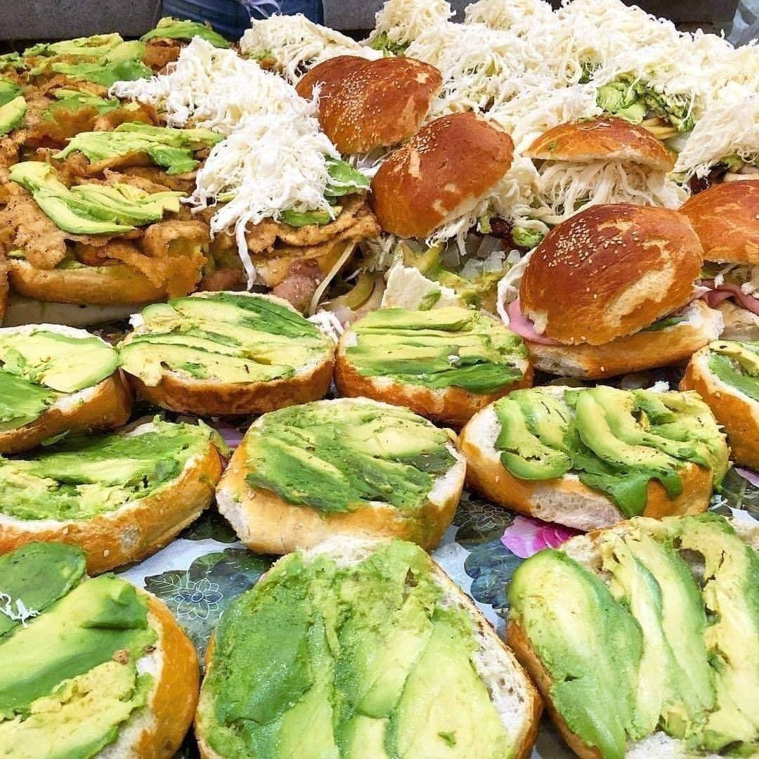 Cemitas poblanas estilo Puebla.