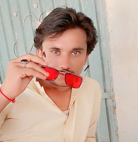 Singer Raza Ali umrani