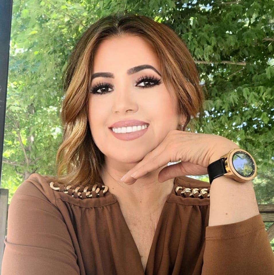 Dora Reyes