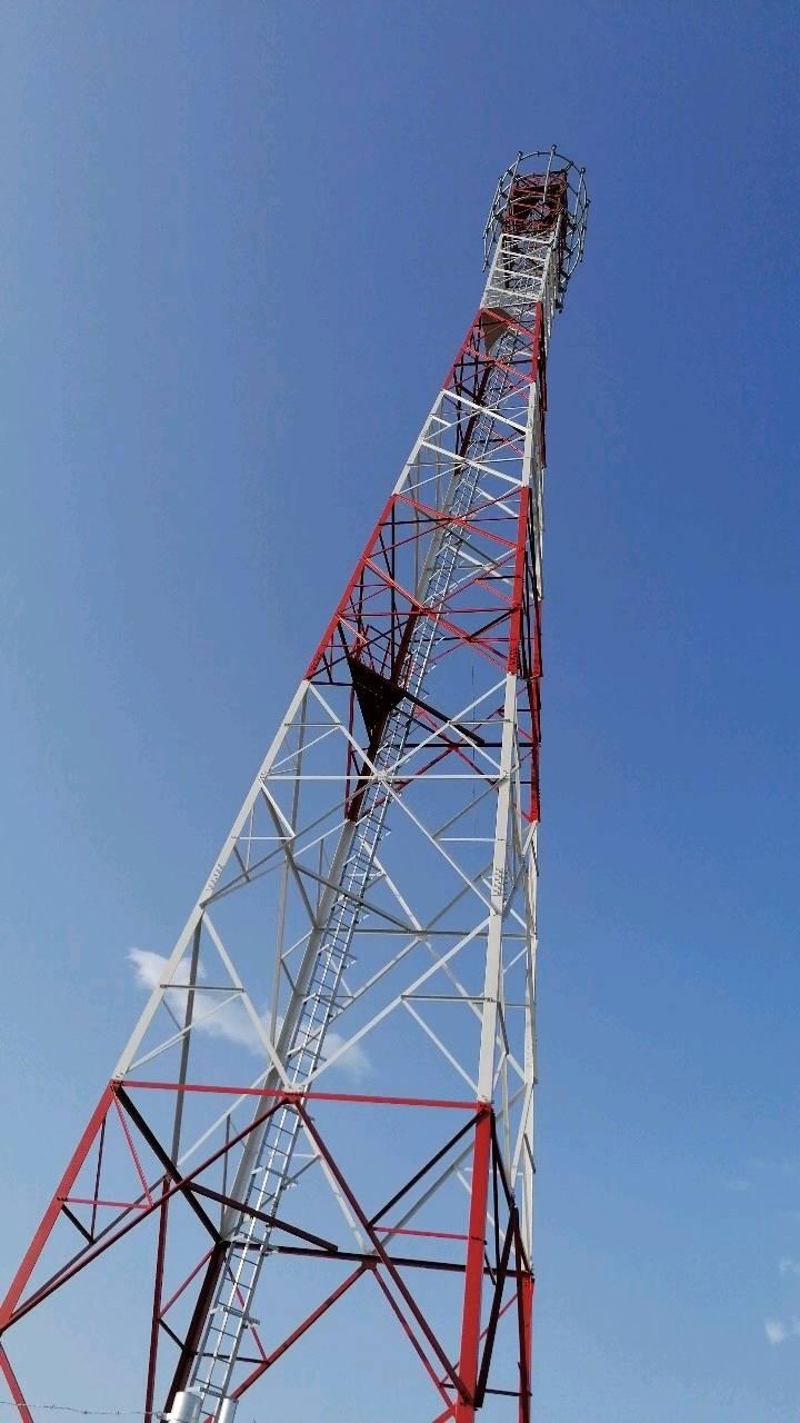 Tower installation
