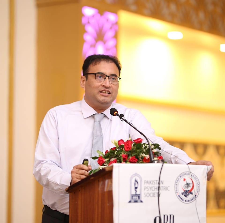 Dr. Waheed Razzaq