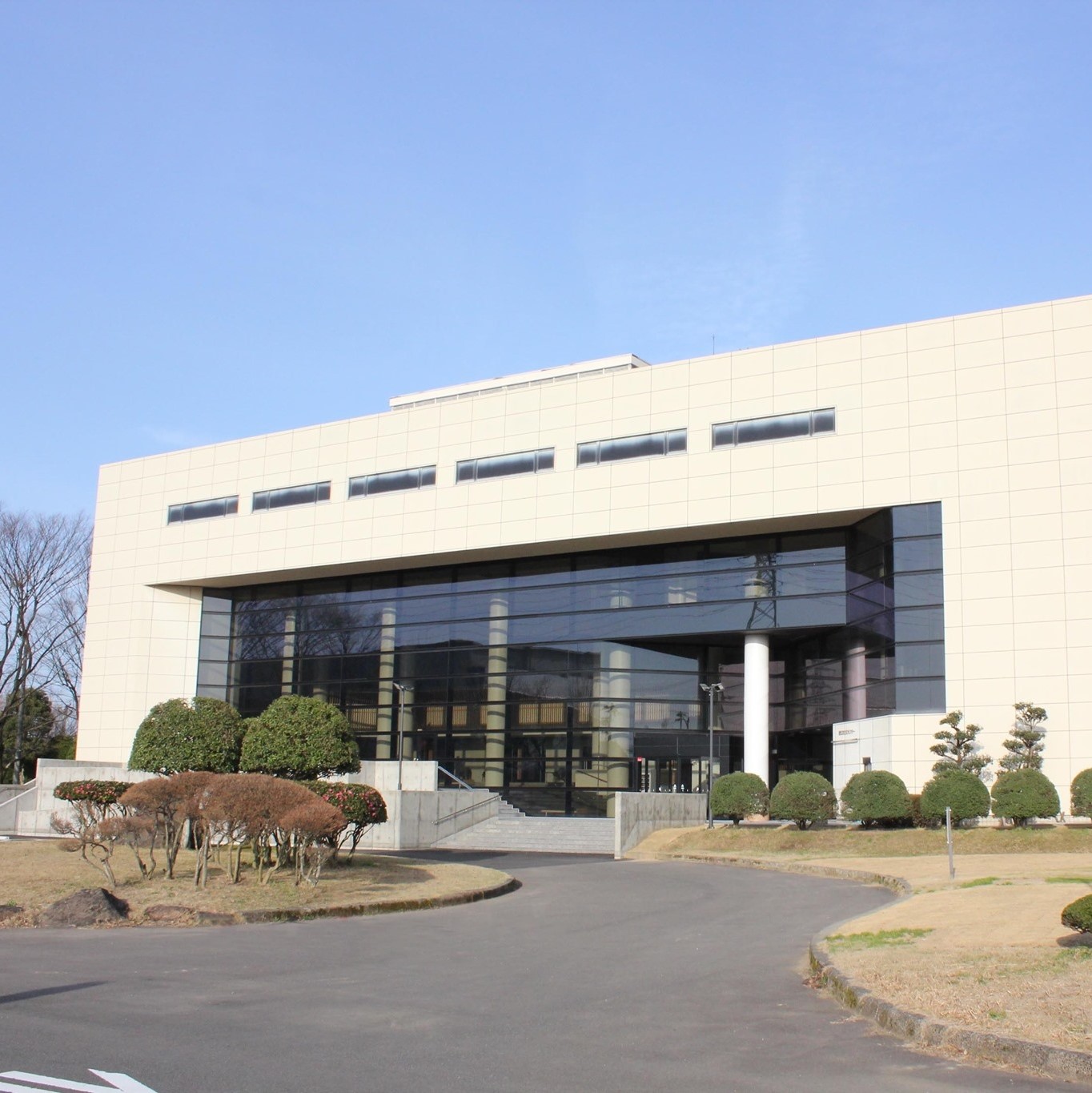 鯖江 市 文化 センター