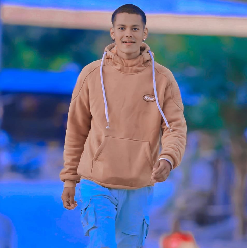 कुशल बाेहरा - Happy birthday to you bude🎉 🎂 Wish you a... | Facebook