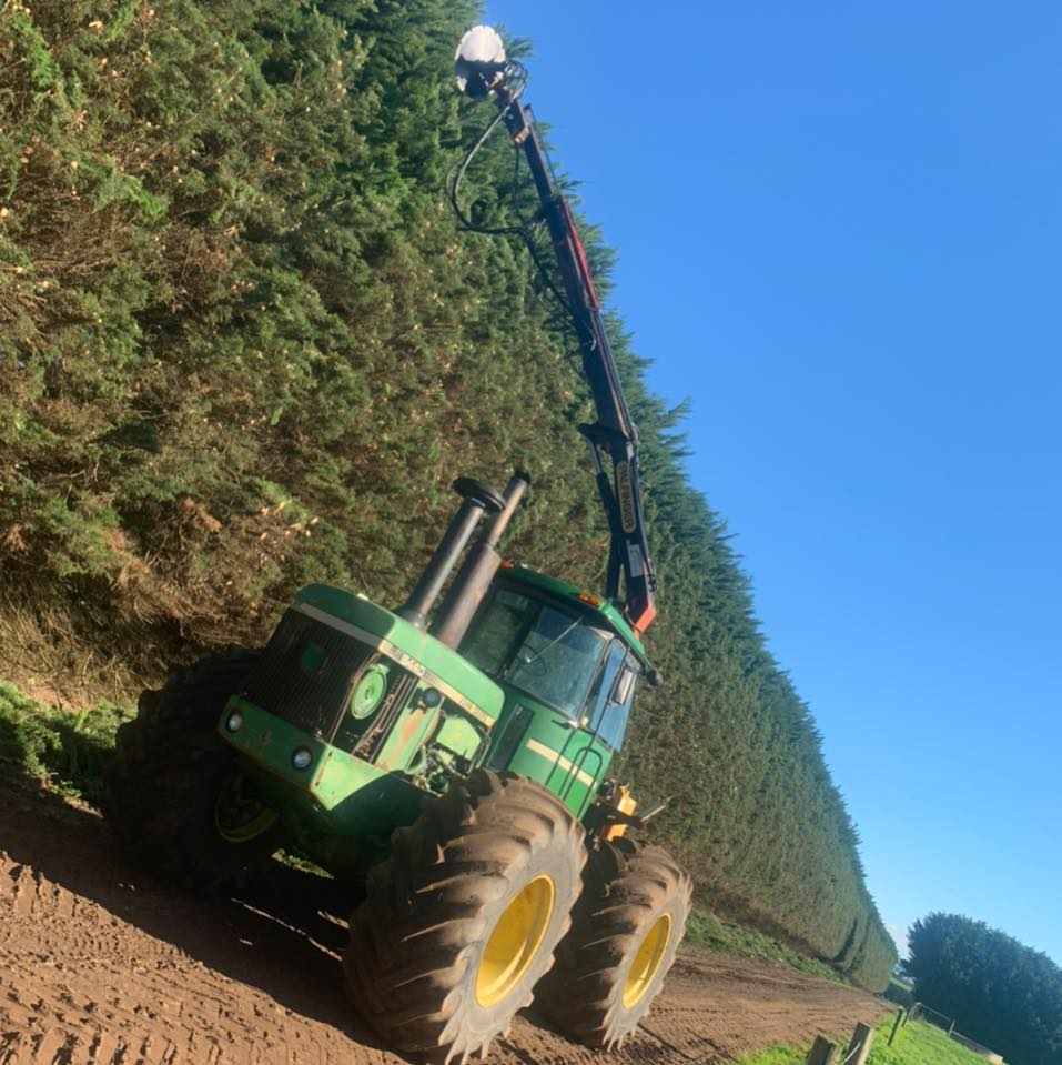 Pope Contracting, Tree Trimming, welding and custom letterbox’s | Colac VIC