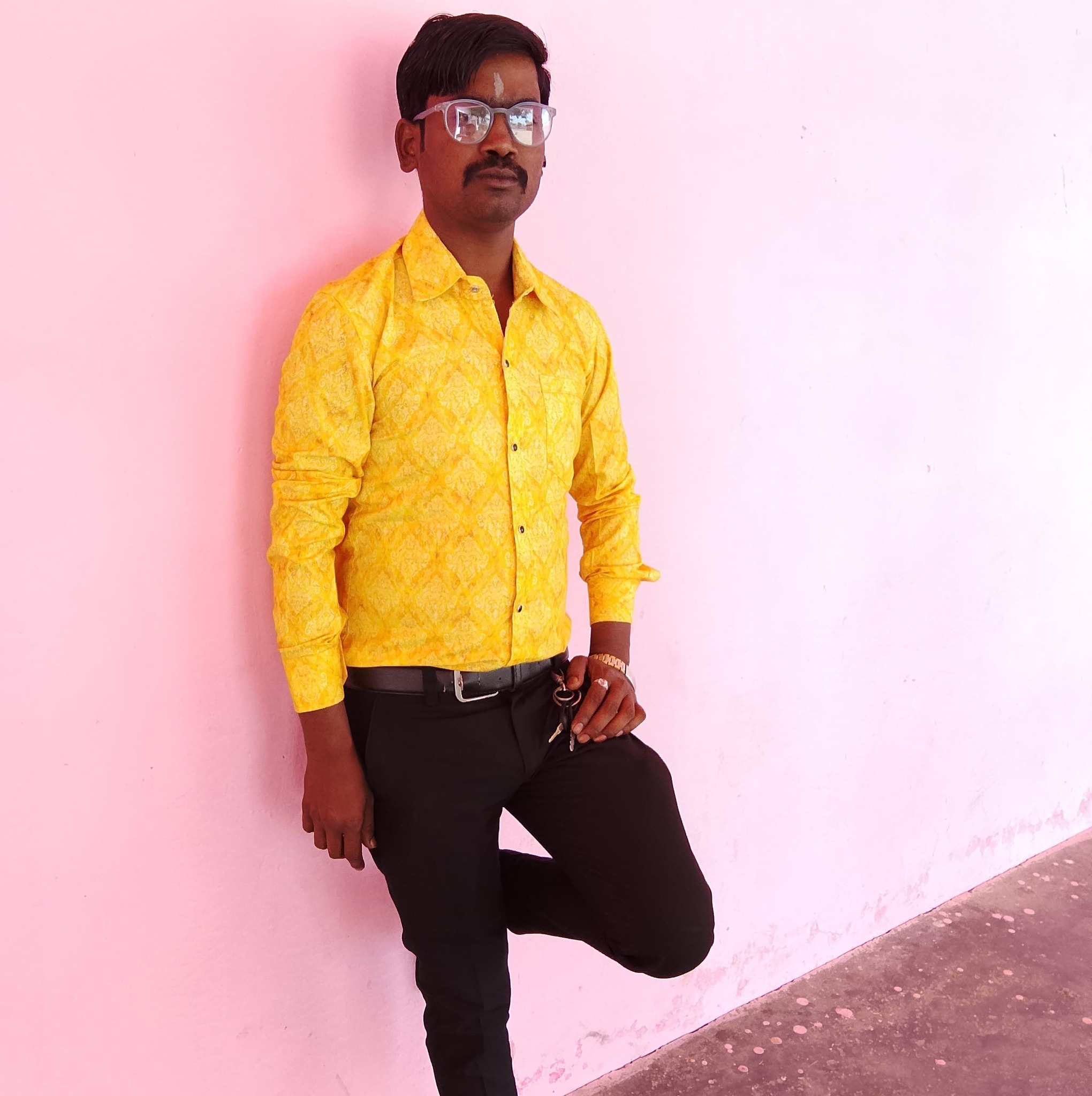 Vivek Vivek