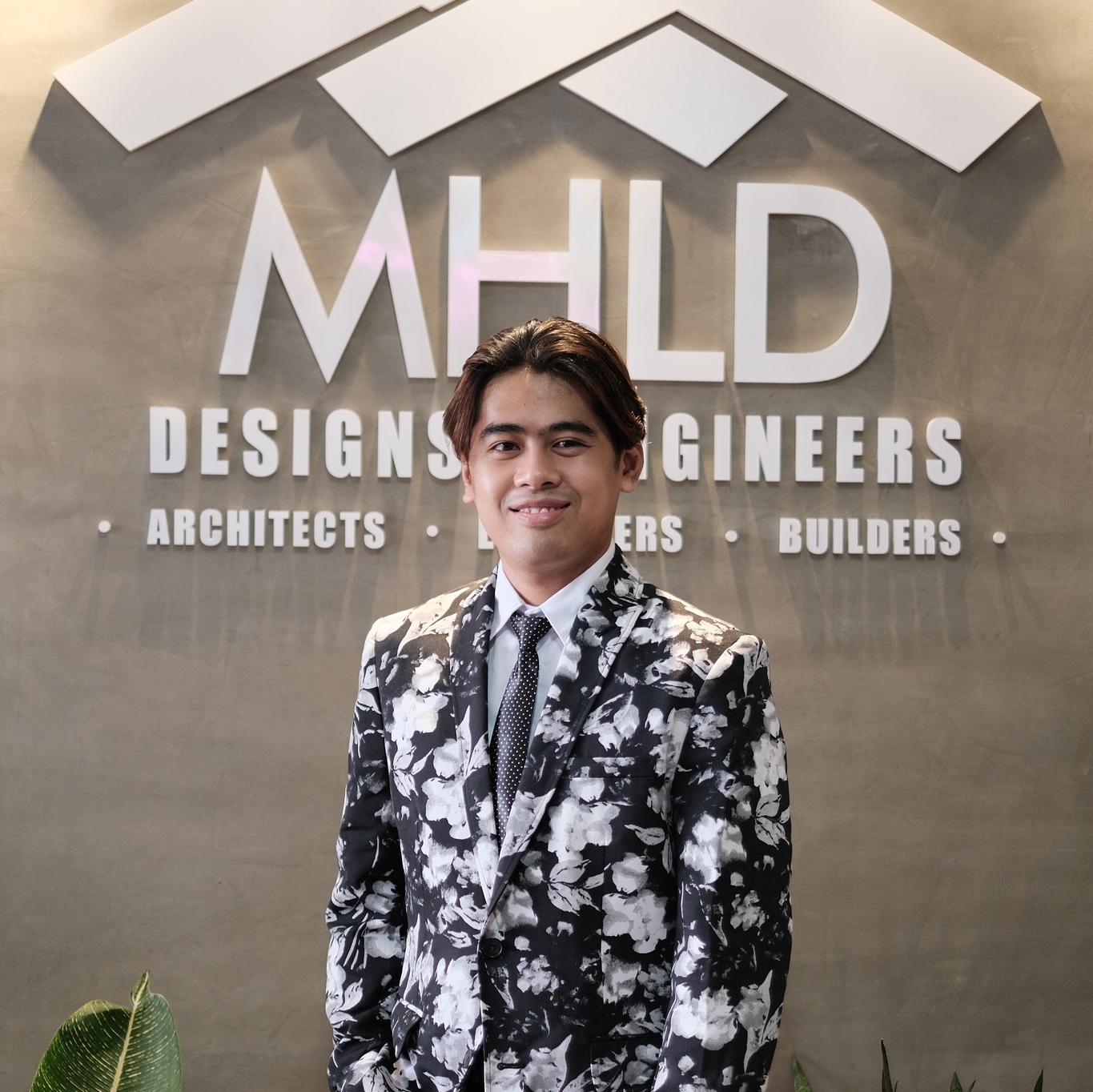 MHLD DESIGN & BUILD by Arcel Paulino