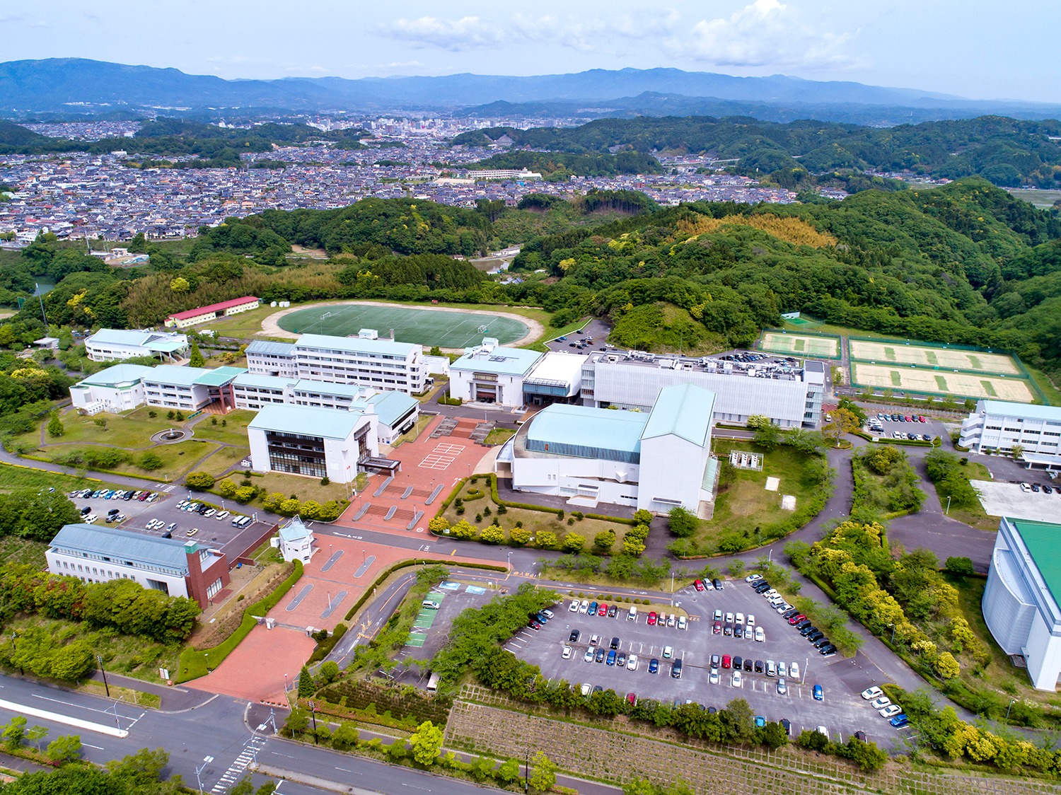 公の場での発言・インタビュー報道記録