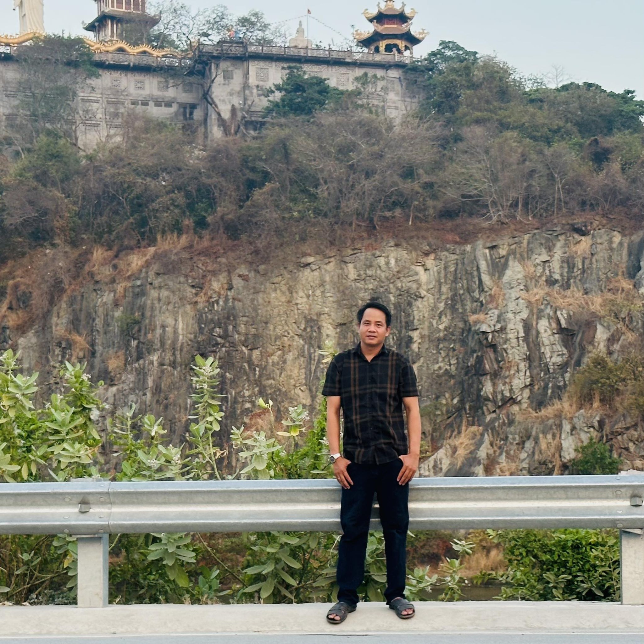 VIỆC LÀM CTY ROCHDALE SPEARS (TÂN UYÊN) | Facebook