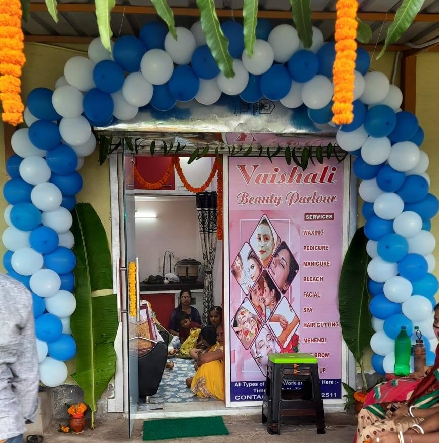 Vaishali Beauty parlour | Raniganj