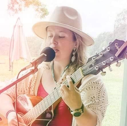 Kate Mize - Musician