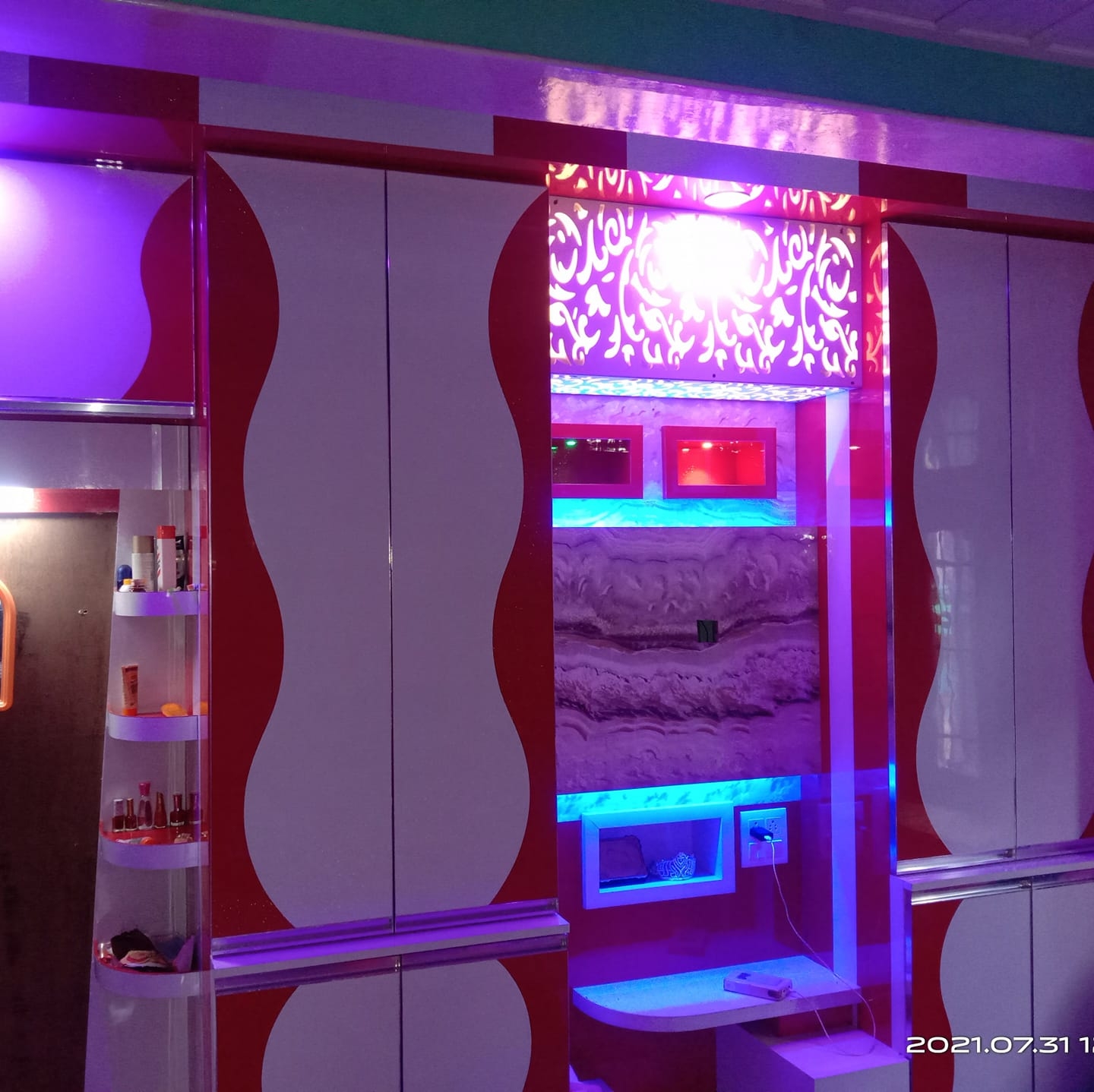 Karan Interior Designer-KID