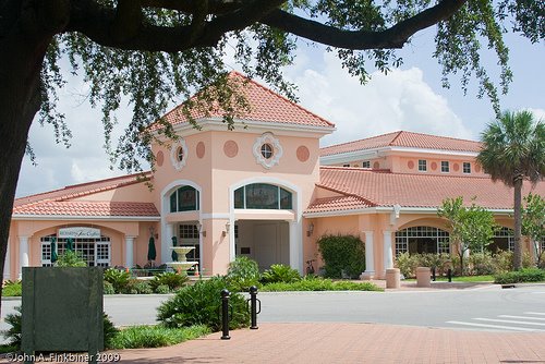 Friends of the Winter Haven Library Used Bookstore