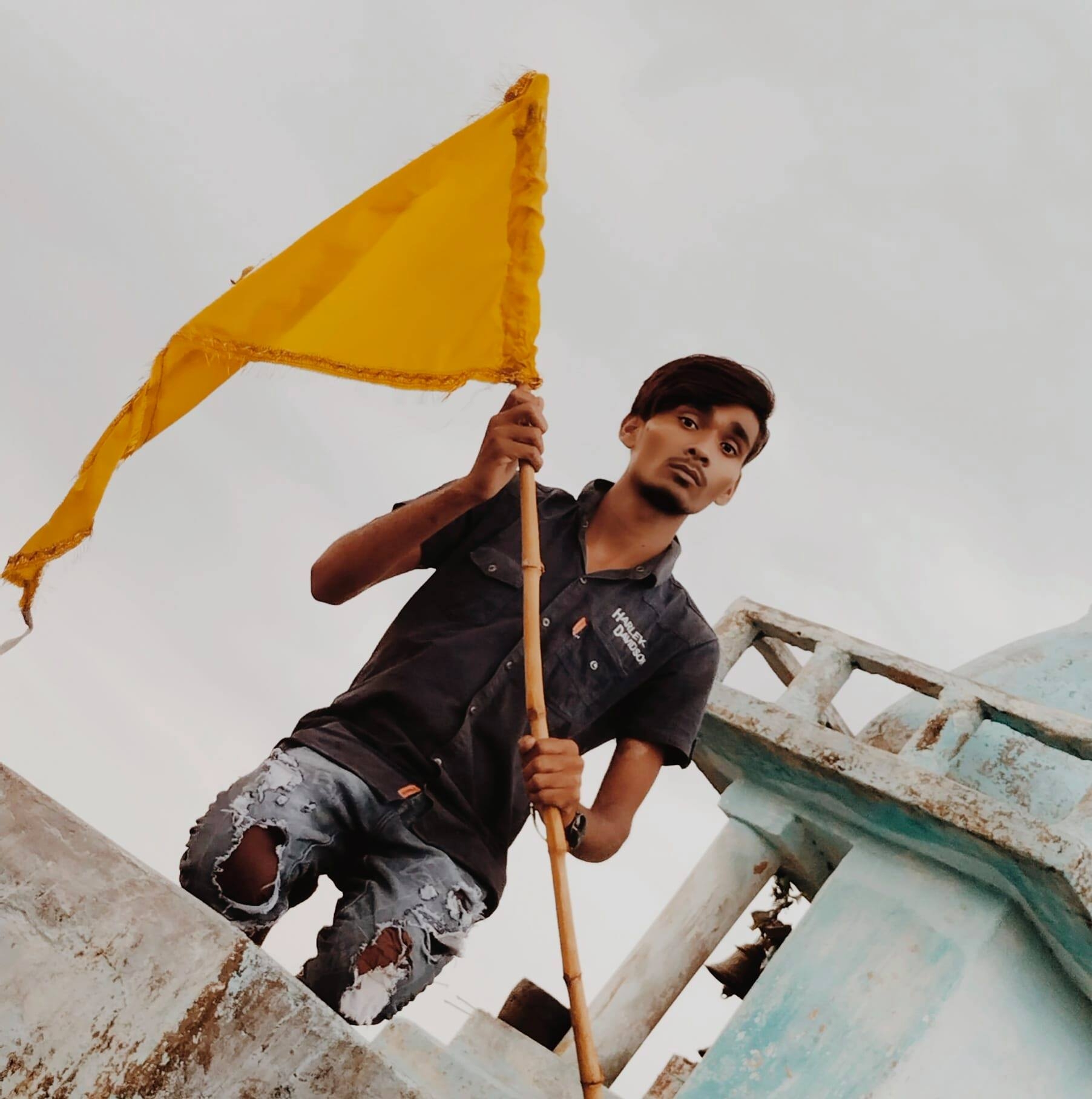 Ginni raja official