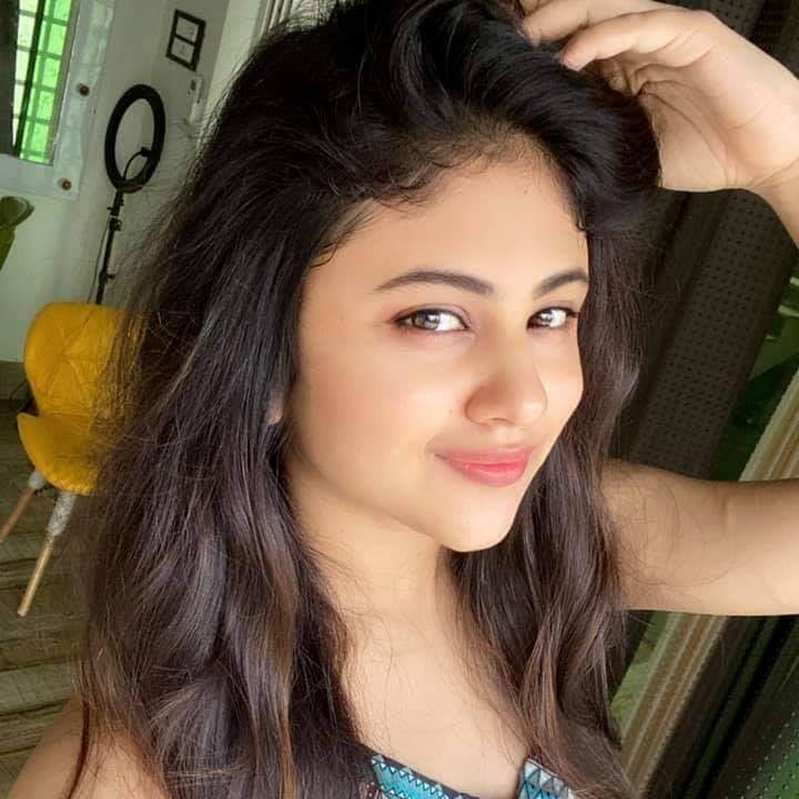 Riya Rani ツ