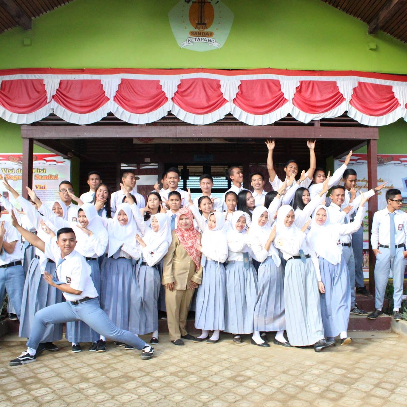 Anak Kelas Xii Ipa 2