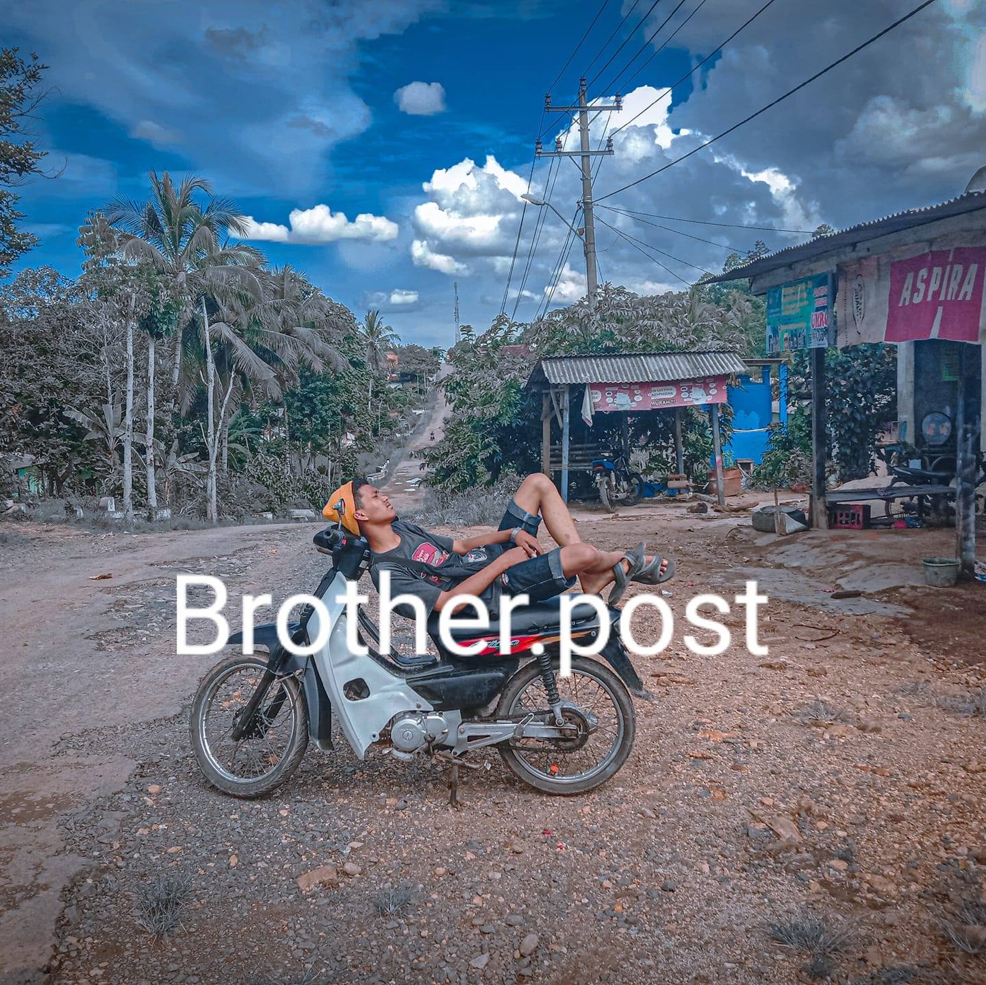 Brother.post | Metro