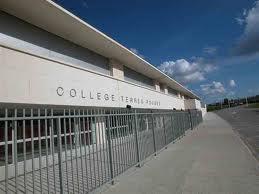 Collège Terres Rouges les anciens