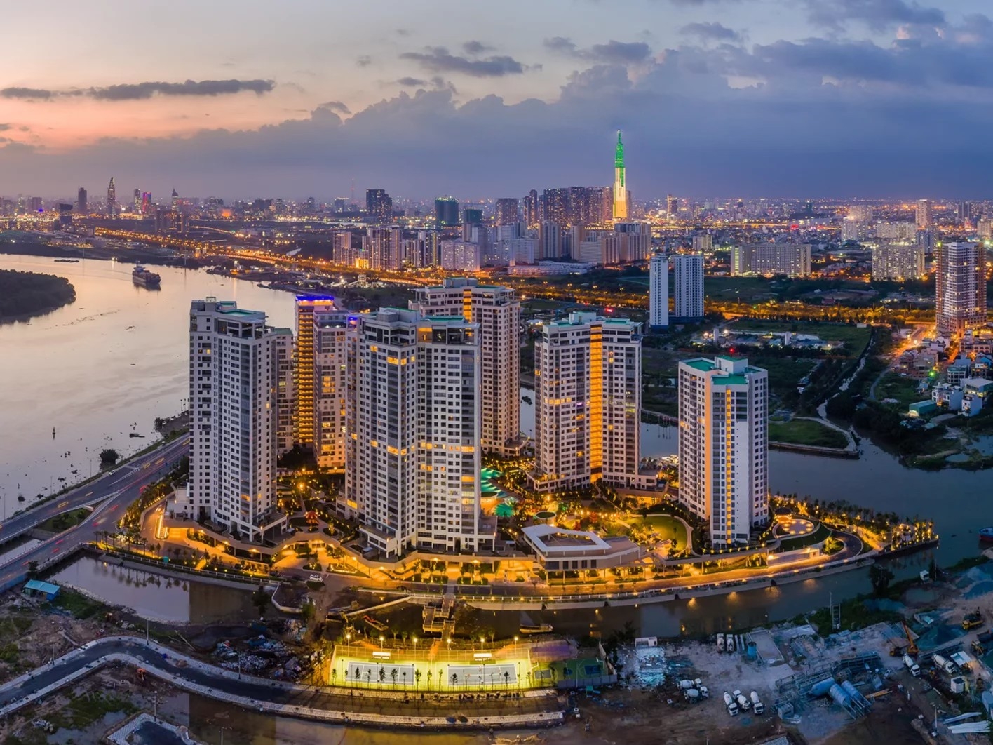 Expats in Ho Chi Minh City (Saigon) Vietnam | Looking for a place to ...