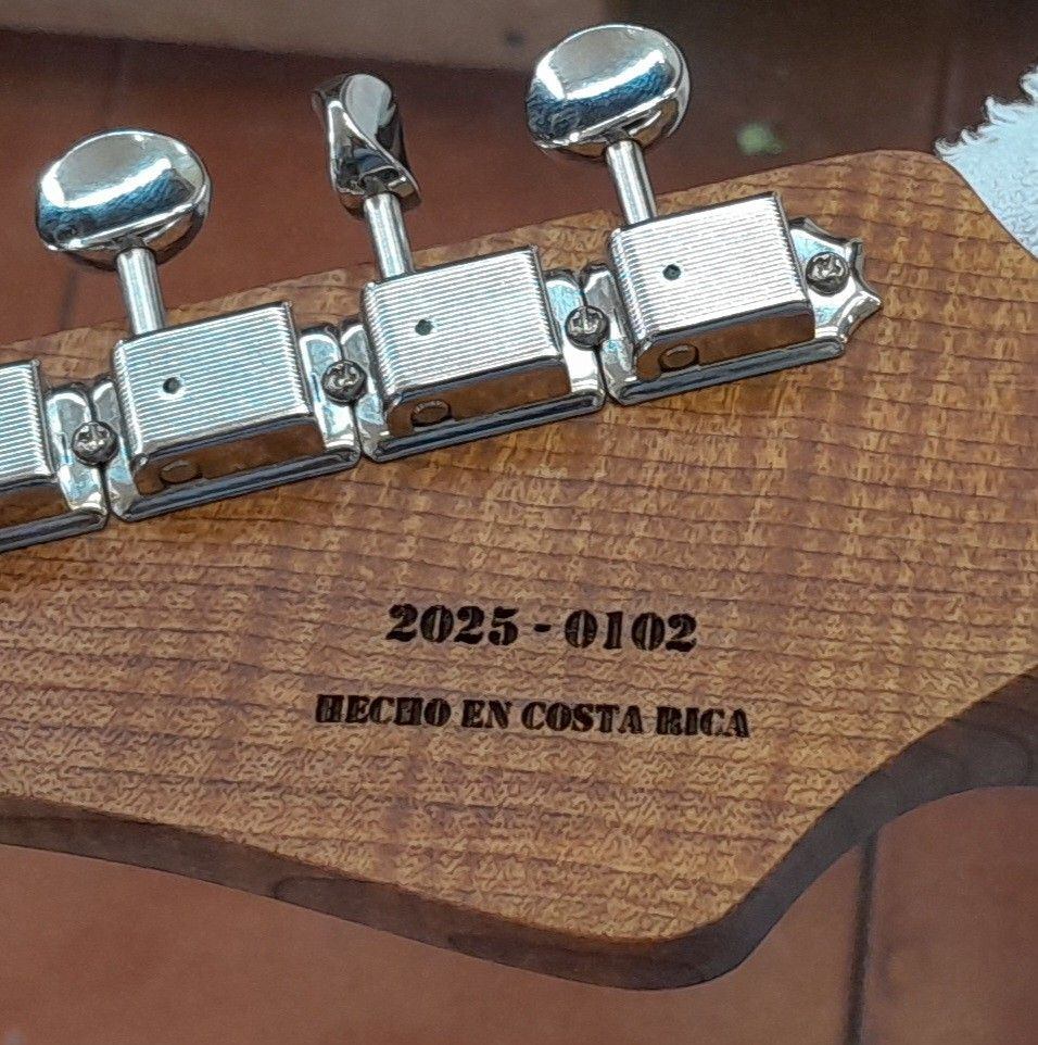 Building a Custom Red Special Neck: Upgrading My Original Build After 2 ...