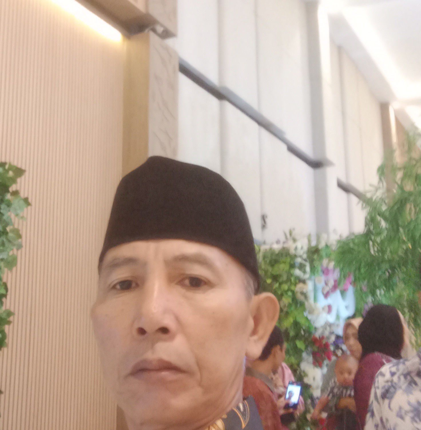 Dhân Ayah'na Atar