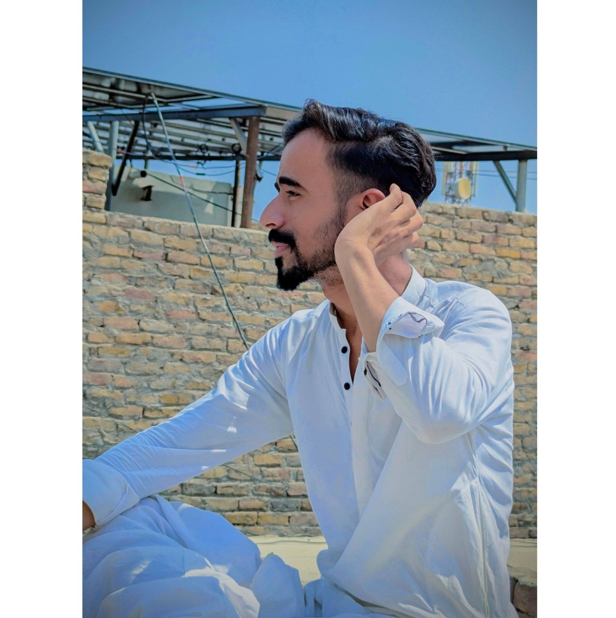 Shadi krna b parhta hai🫢😂🙄 | Naveed Rind