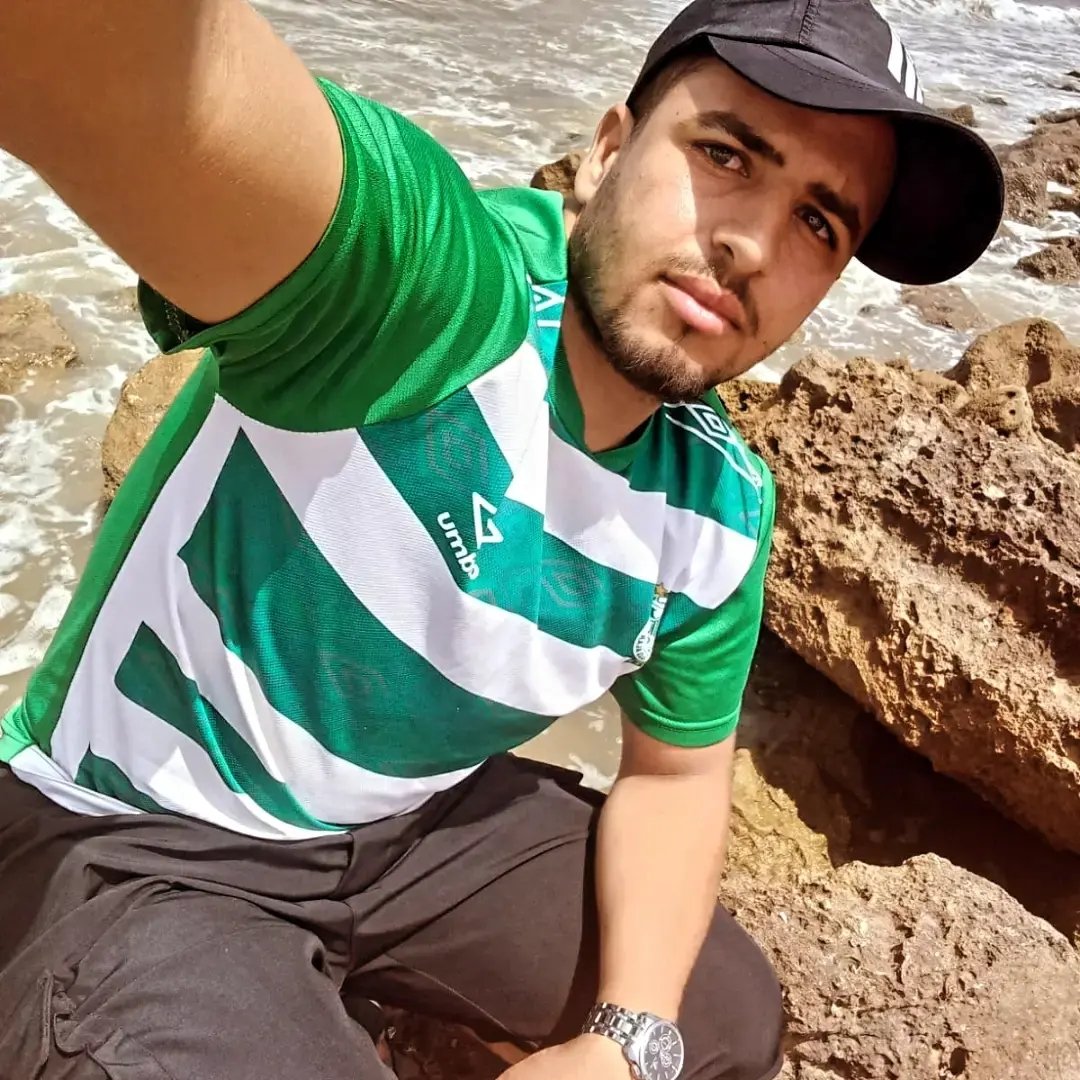 تحت شعار 