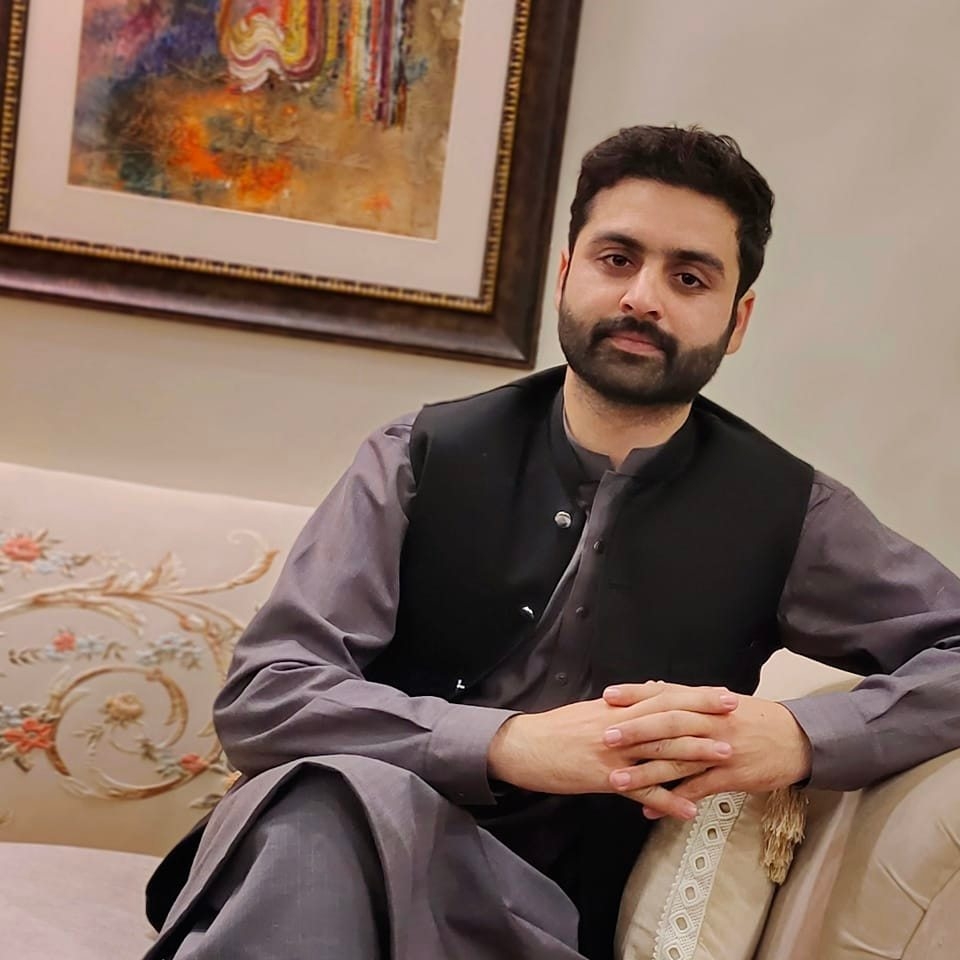 وزیراعظم افتخار گیلانی کی کشمیر کونسل کے نو منتخب ممبران کی تقریب حلف ...