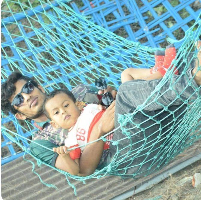 Md Rashed R