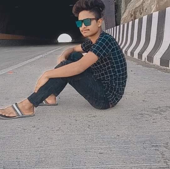 Alomgir Bro