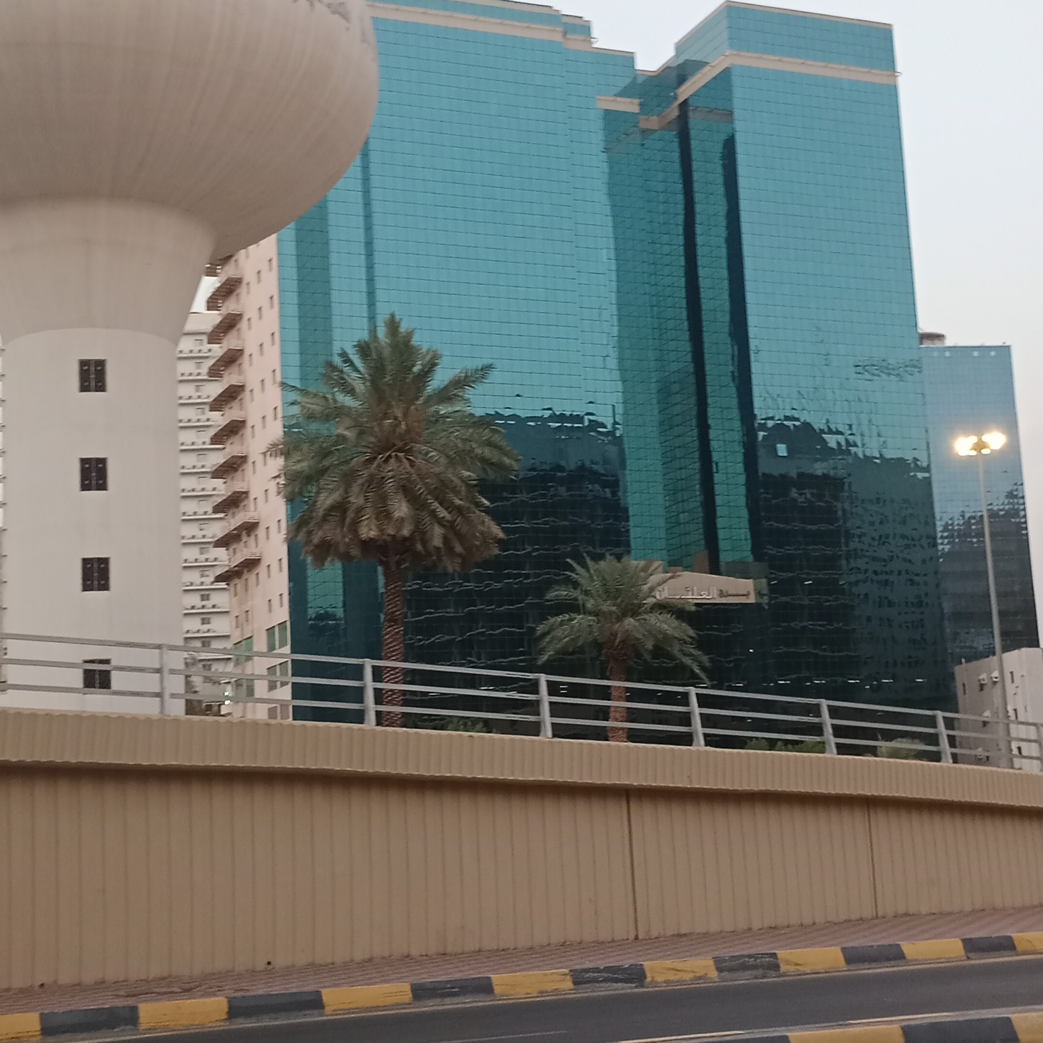 هذه النتيجة الطبيعية للتكبر والفوقية على الفقراء وعمال النظافة #تم ...