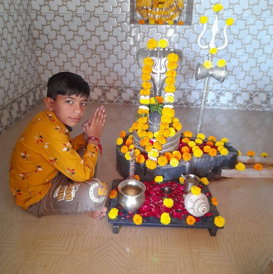 Jayeshgiri Aparnathi