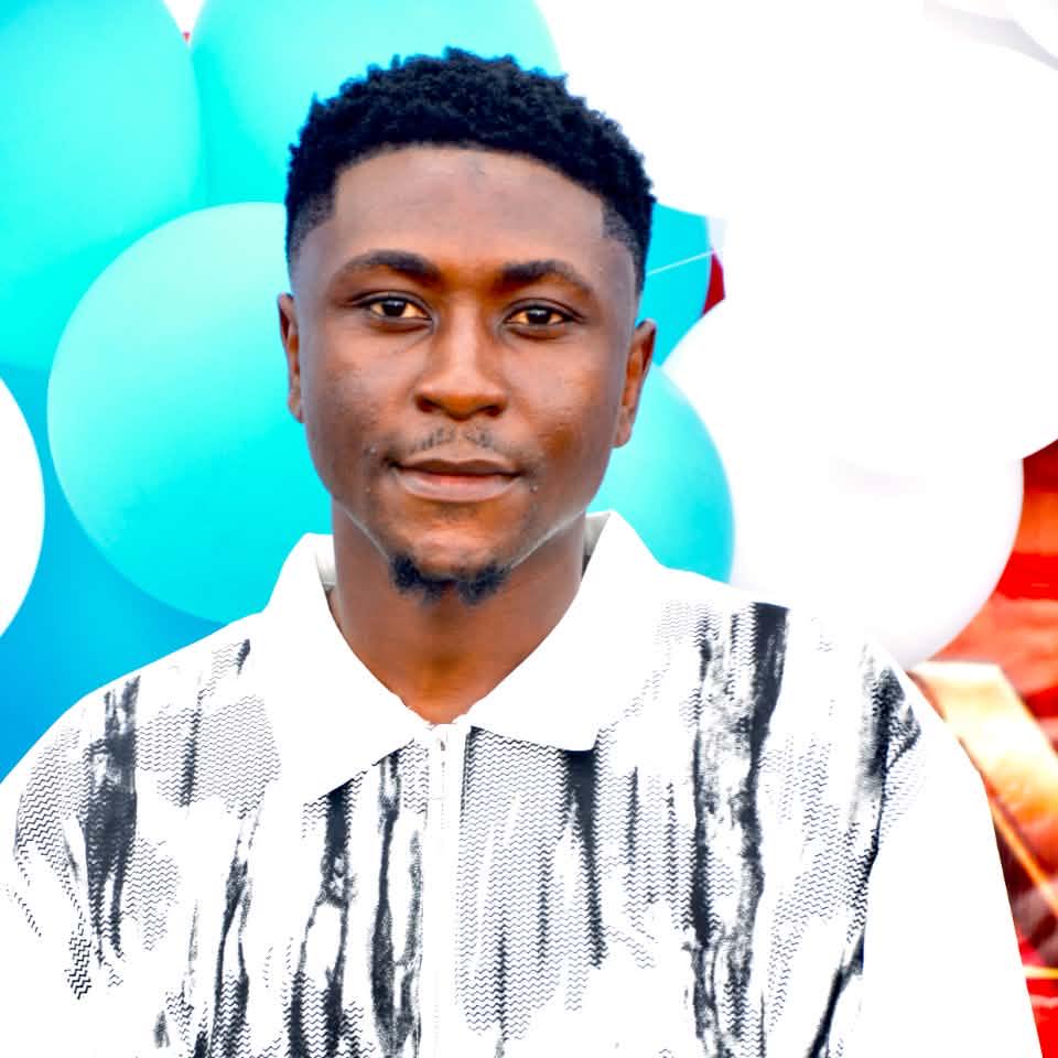 Clement Toh - TATA is a Cameroonian indigenous rapper 🇨🇲... | Facebook